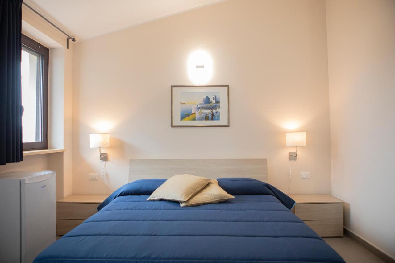 לידו די פונדי Un Passo Dal Mare - Guest House מראה חיצוני תמונה