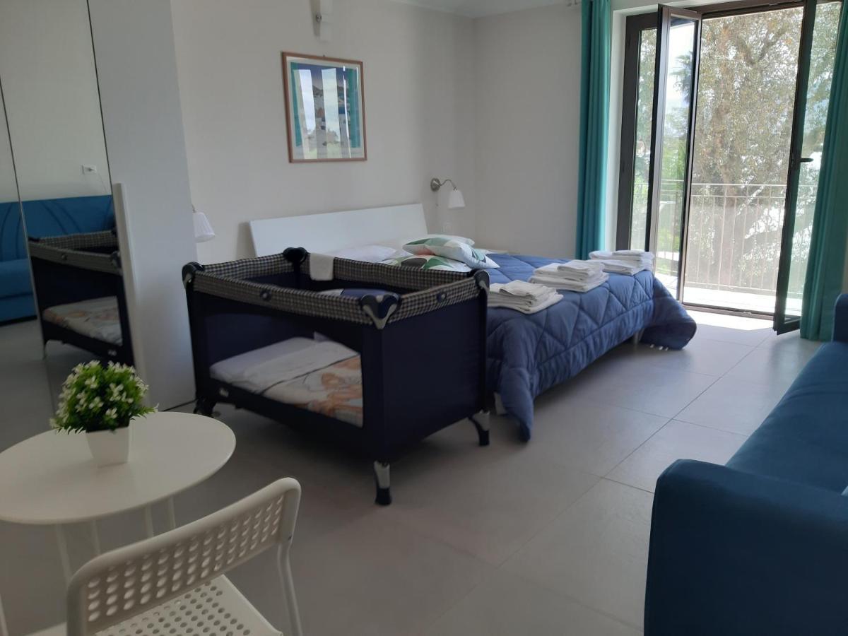 לידו די פונדי Un Passo Dal Mare - Guest House מראה חיצוני תמונה